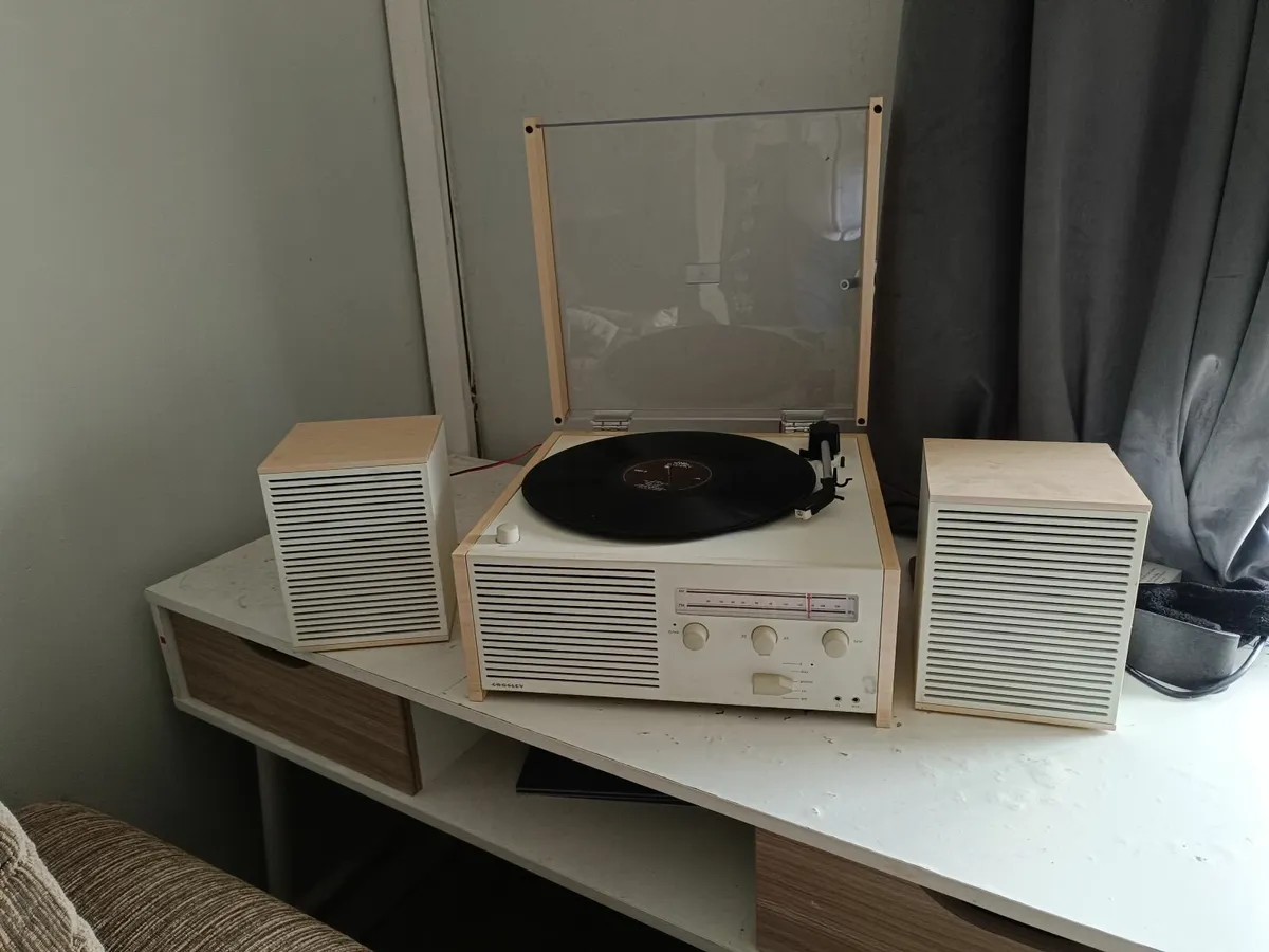 CROSLEY: SWITCH II ENTERTAINMENT SYSTEM - - Image 3