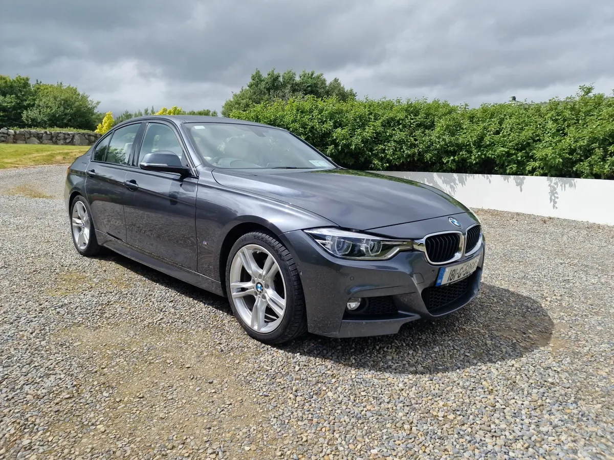 BMW 3-Series 2018 - Image 1