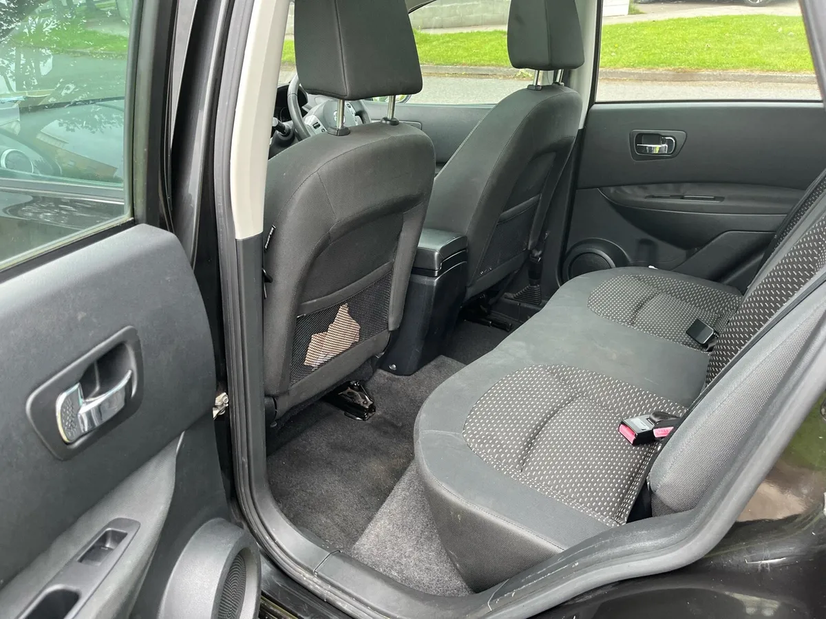 Nissan qashqai 1.6 sve 5dr - Image 4
