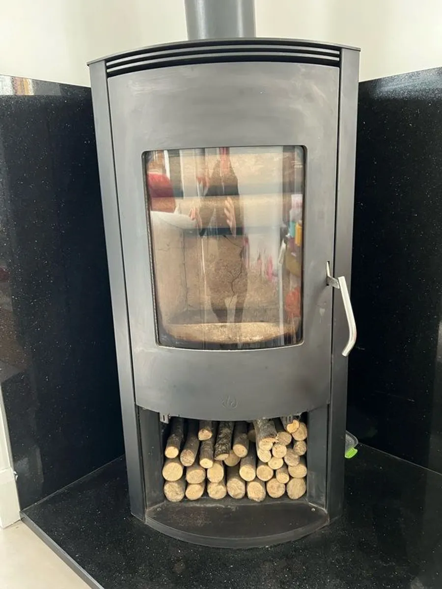 Wood Burning Stove ILD1 Used - Image 1