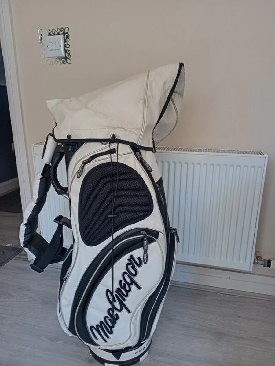 McGregor Golf bag - Image 1