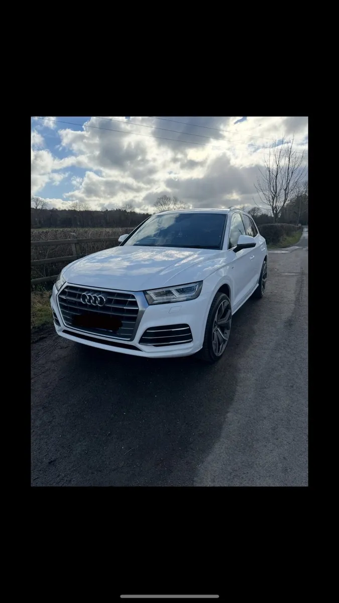 Audi Q5 - Image 1