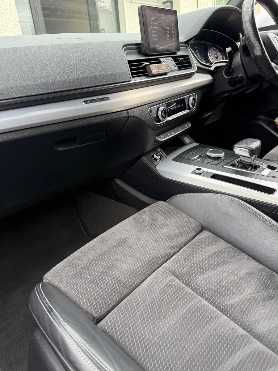 Audi Q5 - Image 4