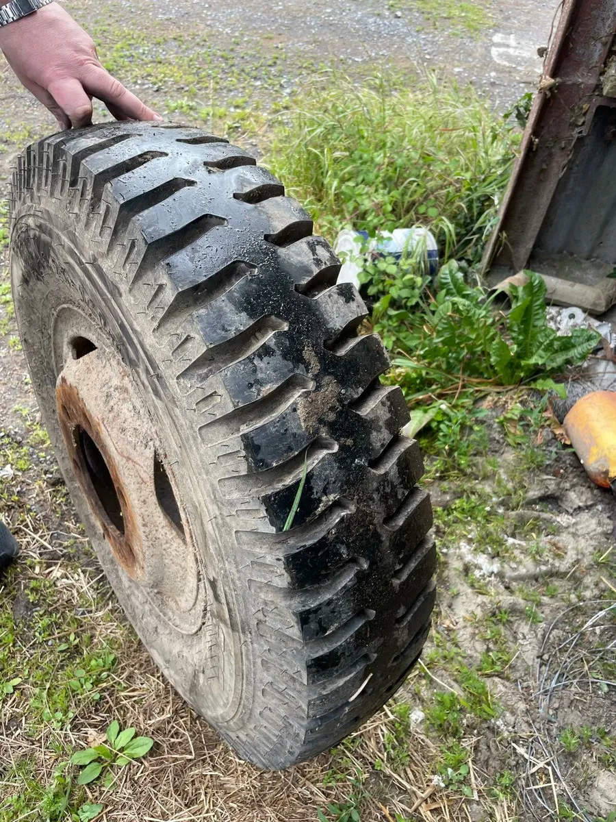 Rare Trailor tyre and rims  8.25 R16 - Image 1