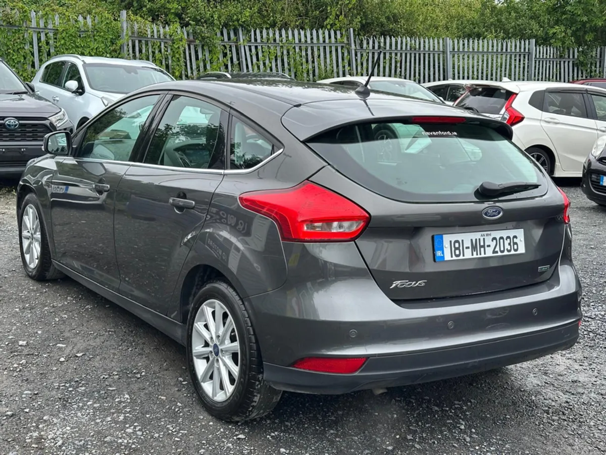 Ford Focus TITANIUM 1.0 125PS 6SPEED Manual 2018 - - Image 4