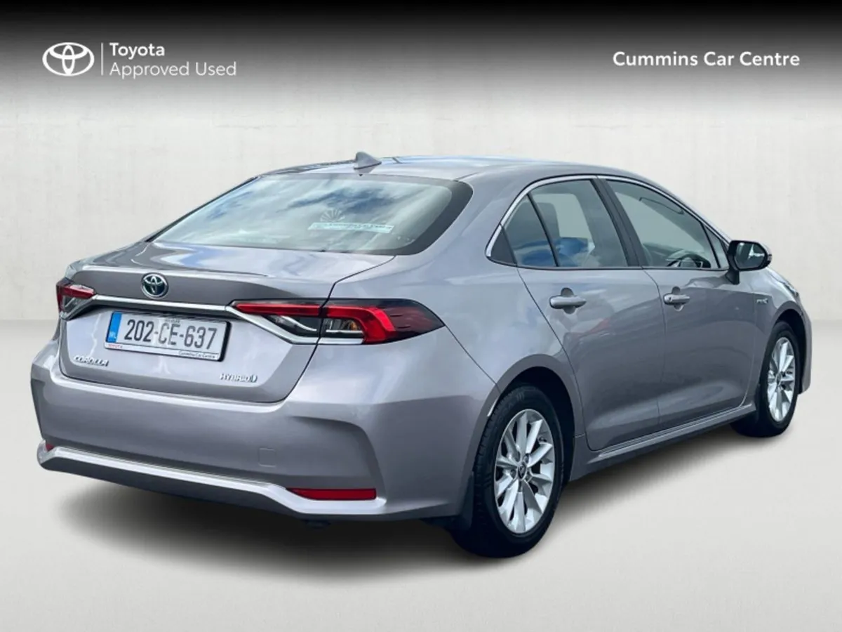 Toyota Corolla Corolla Hybrid Luna SAL - Image 2