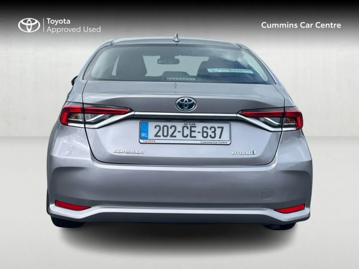 Toyota Corolla Corolla Hybrid Luna SAL - Image 4