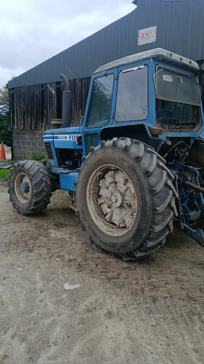 Farm machinery - Image 3