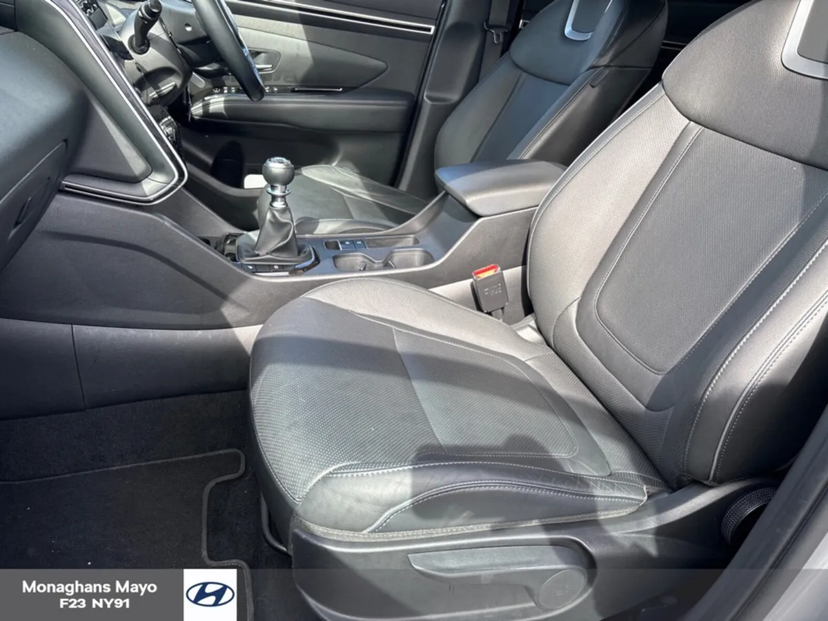 Hyundai Tucson EXECUTIVE 1.6 DIESEL 2WD 5DR - Image 4