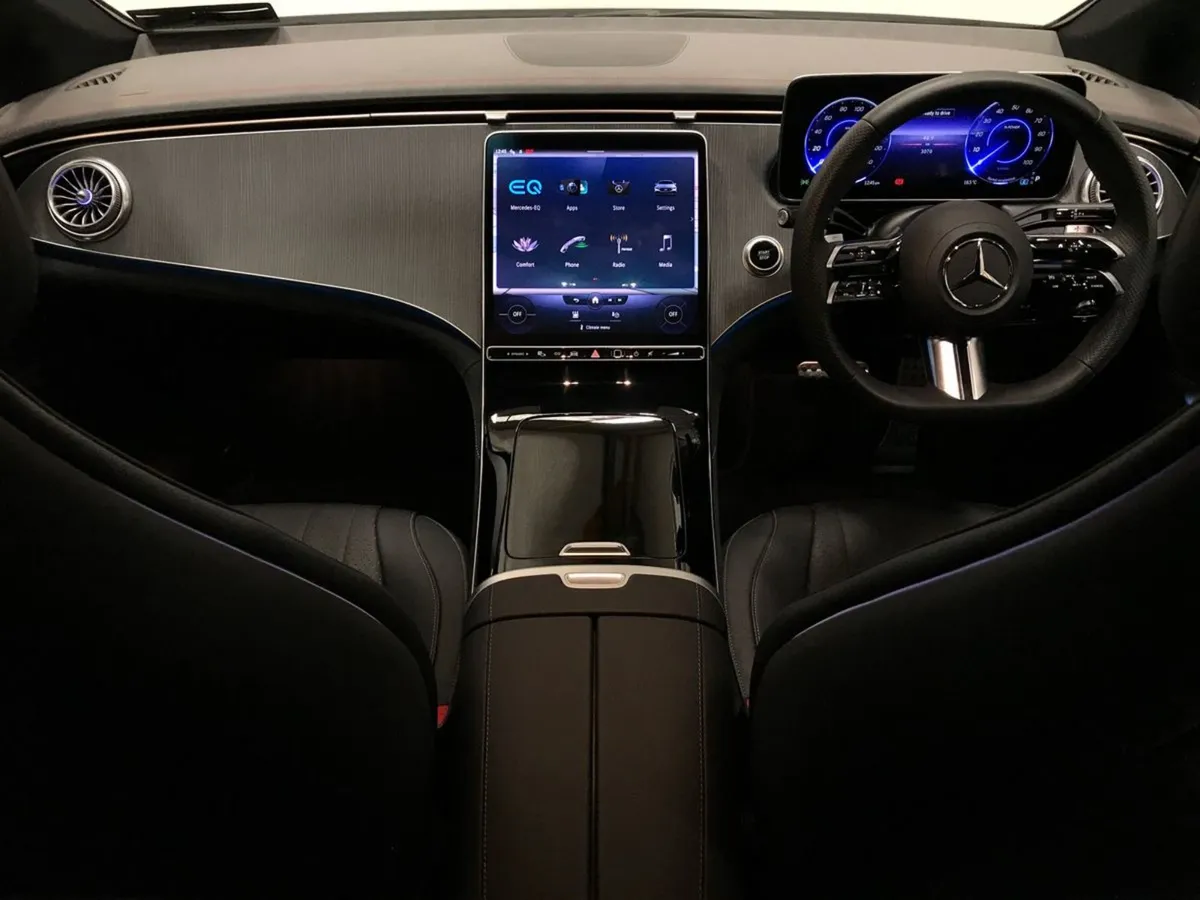 Mercedes-Benz EQE Eqe350 4matic AMG Line 96 kwh - Image 4