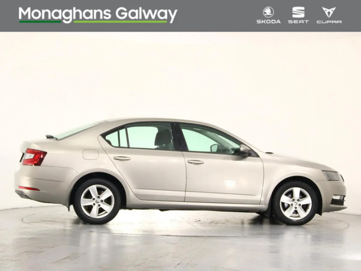 Skoda Octavia AMBITION 1.2 TSI 86BHP 4 4DR - Image 3