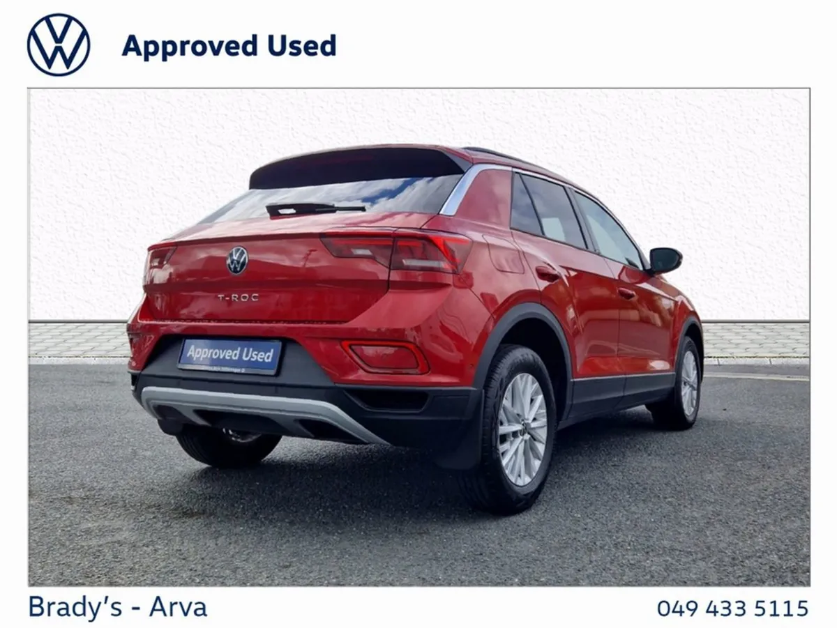 Volkswagen T-Roc Life 2.0 TDI Manual 6speed FWD 1 - Image 3