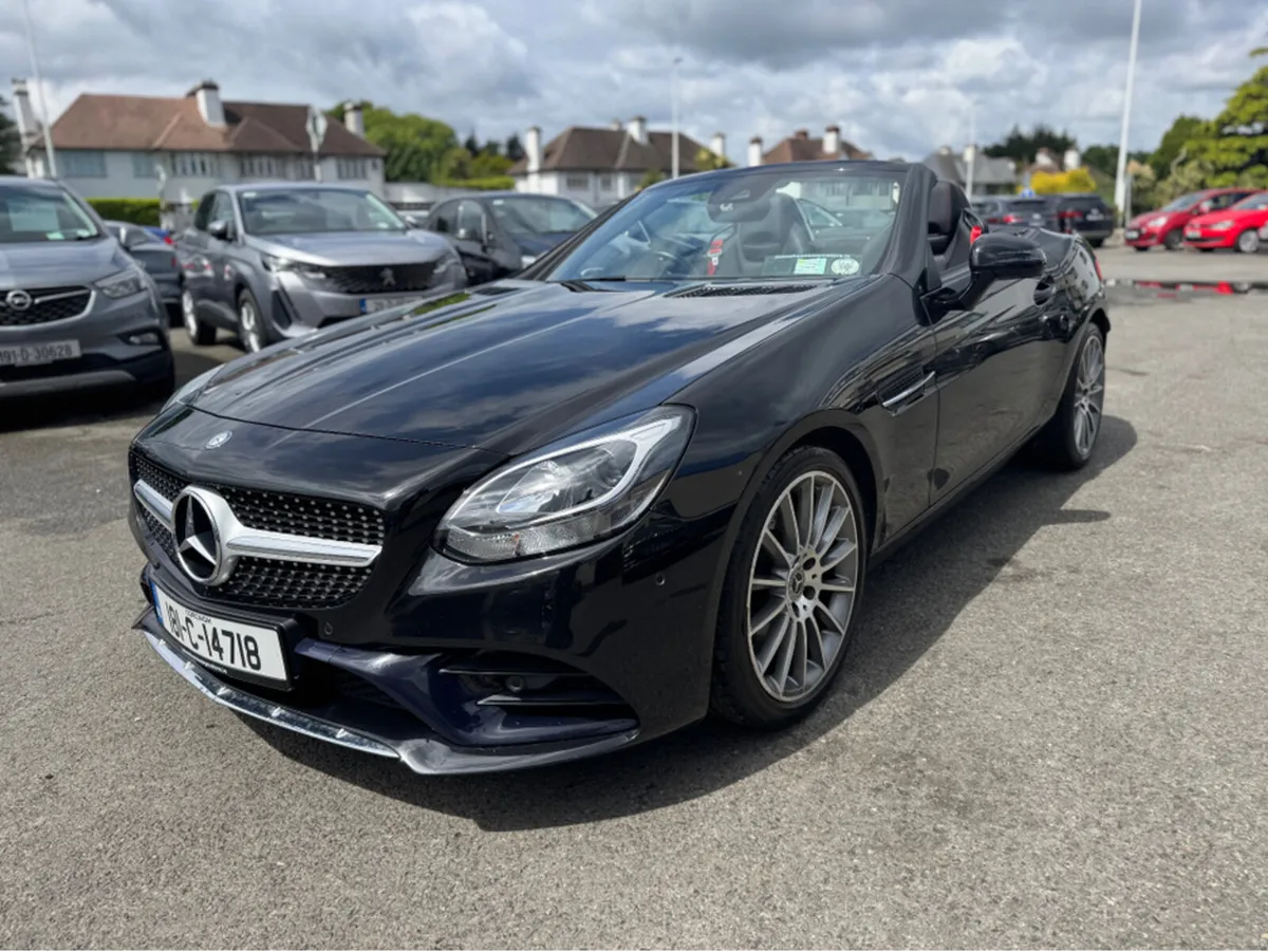 Mercedes-Benz SLC SLC250 D AMG LINE AUTO - Image 2