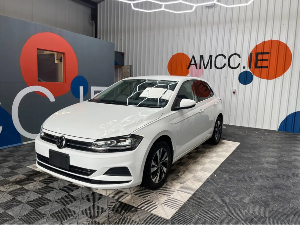 Volkswagen Polo 1.0 TSI COMFORT LINE / 31k KMs / R - Image 3