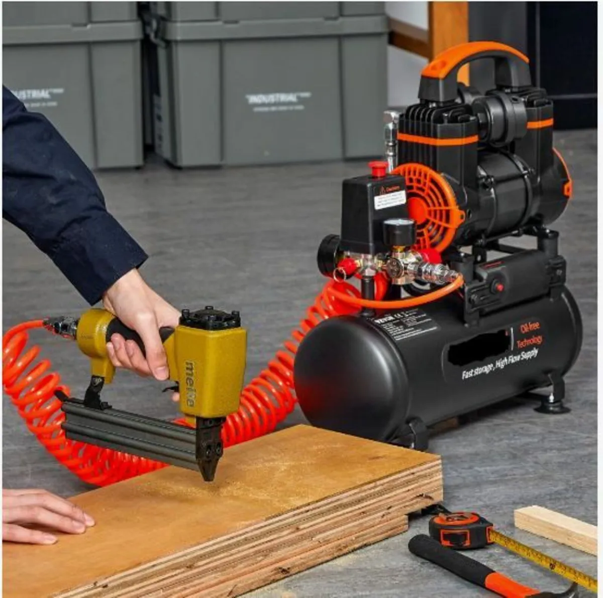 Air Compressor 2.1 Gallon 900W - Image 3