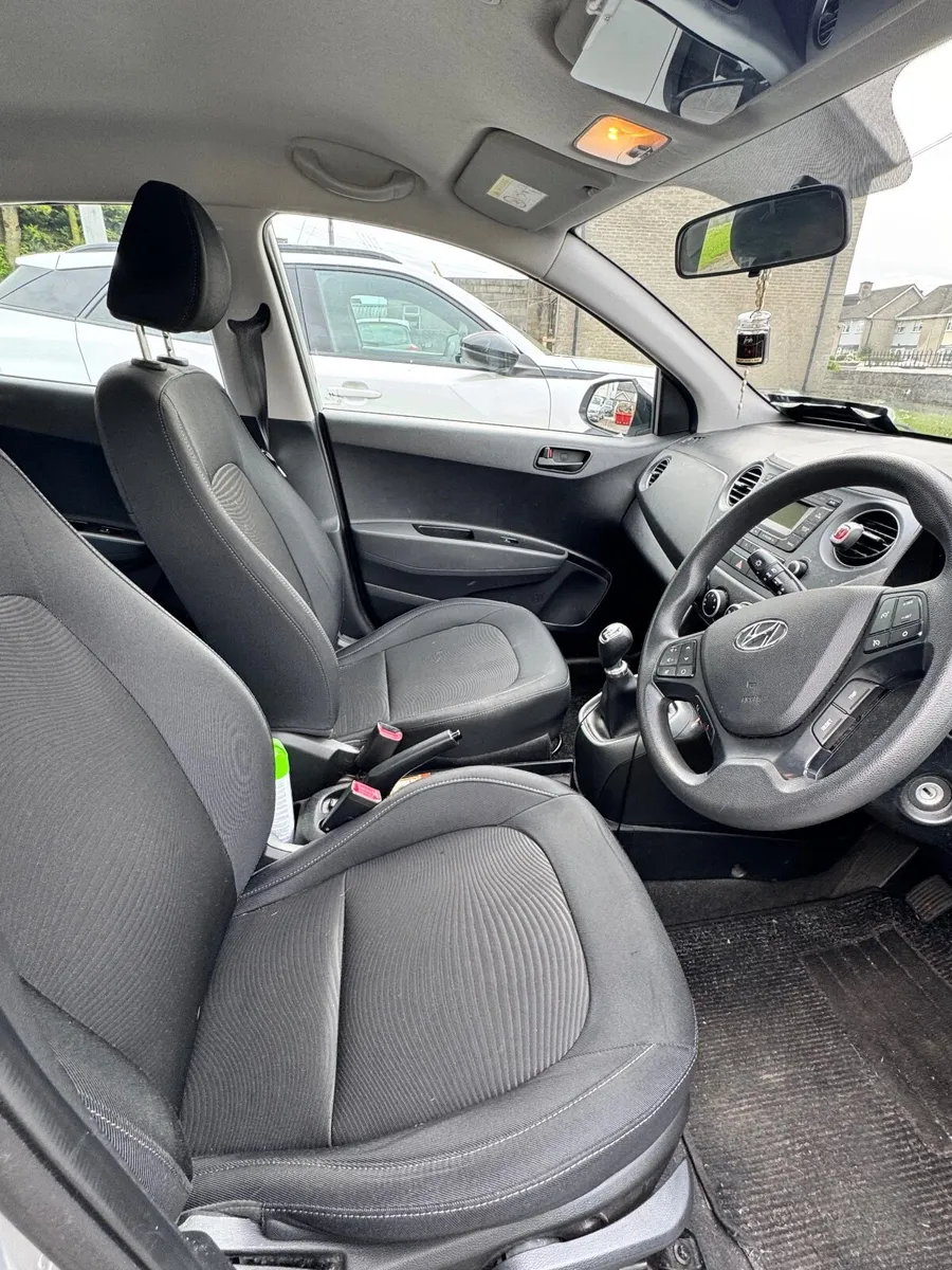 Hyundai i10 2017 - Image 3