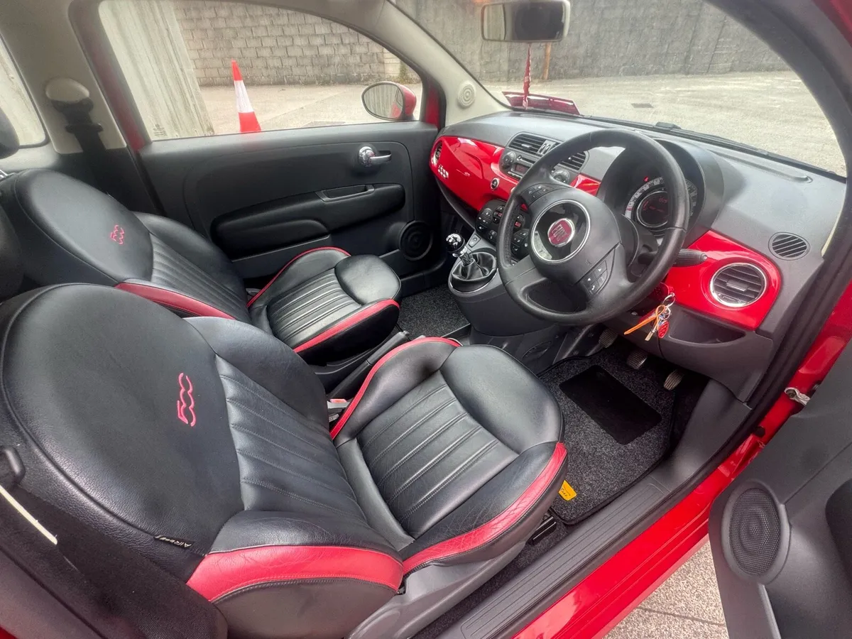 Fiat 500 2015 high spec full leather - Image 3