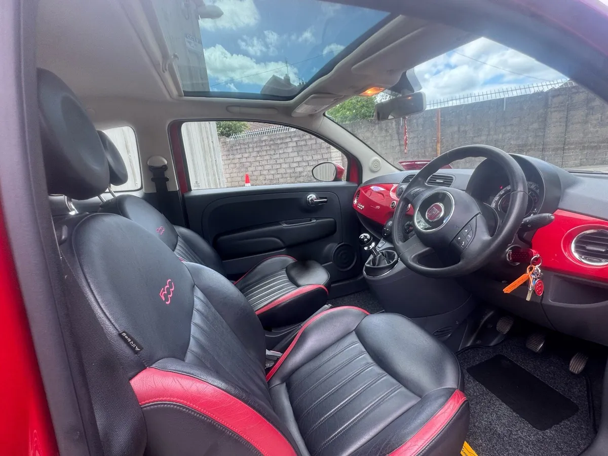 Fiat 500 2015 high spec full leather - Image 4