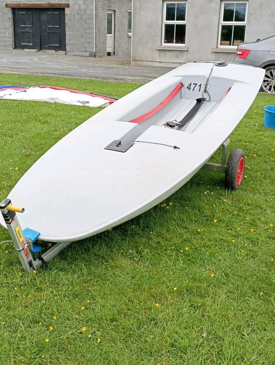 Topper sailboat - Image 1