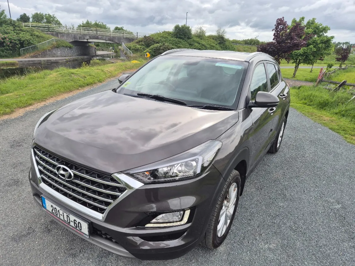 201 Hyundai Tucson EXECUTIVE 1.6 5DR - Image 3