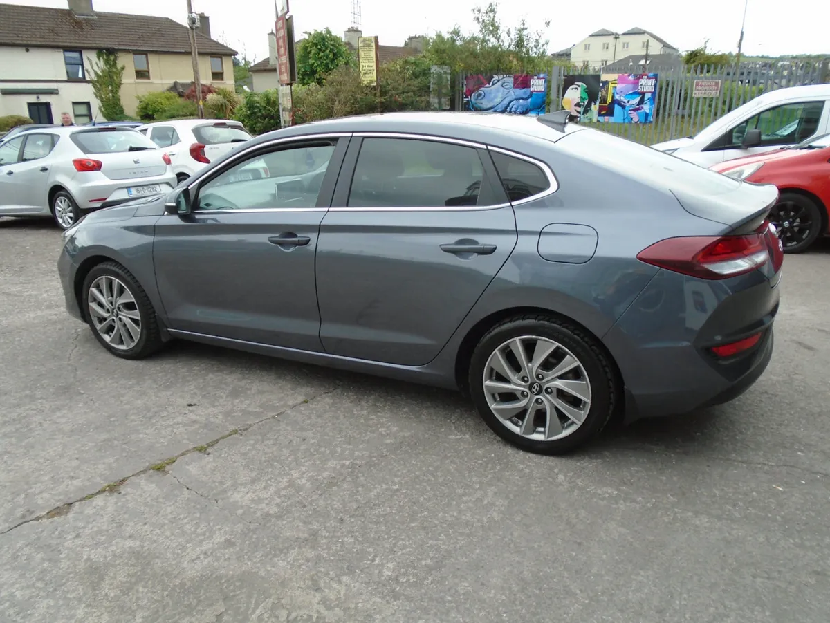 Hyundai i30 2018 - Image 3