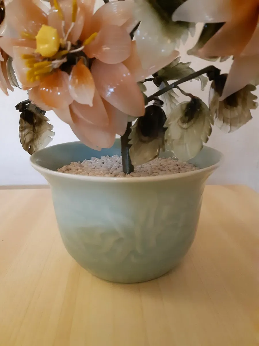 Vintage Chinese Jade & Agate Glass Flower Tree. - Image 2