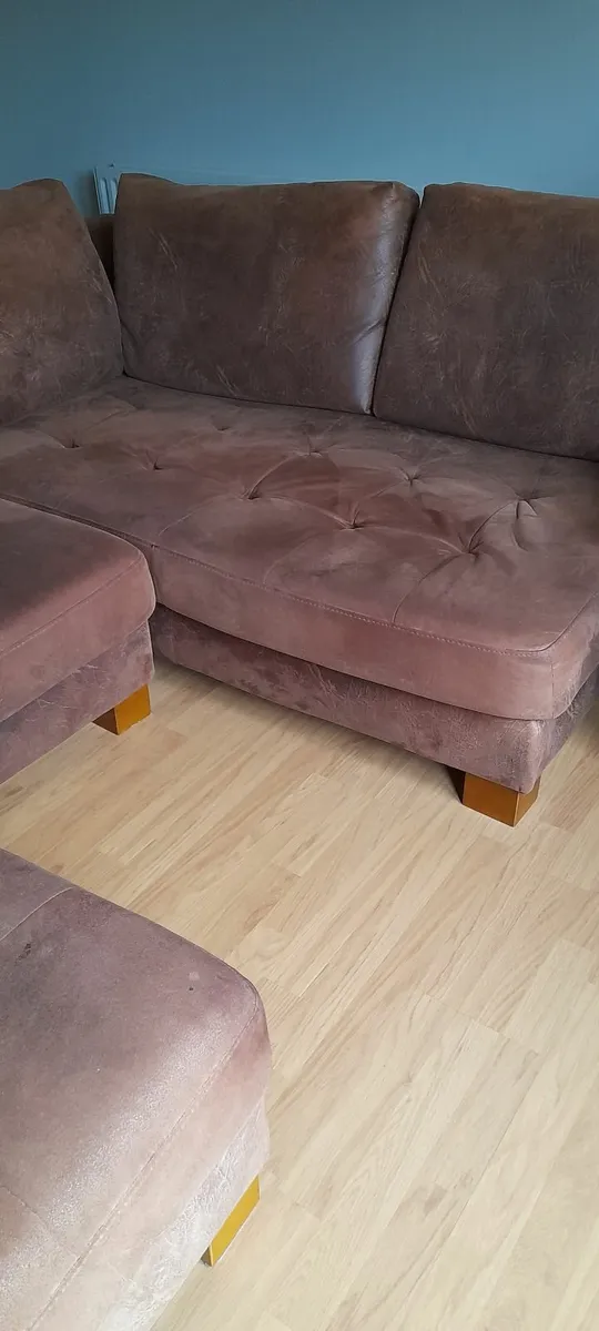 L shaped couch - Image 3