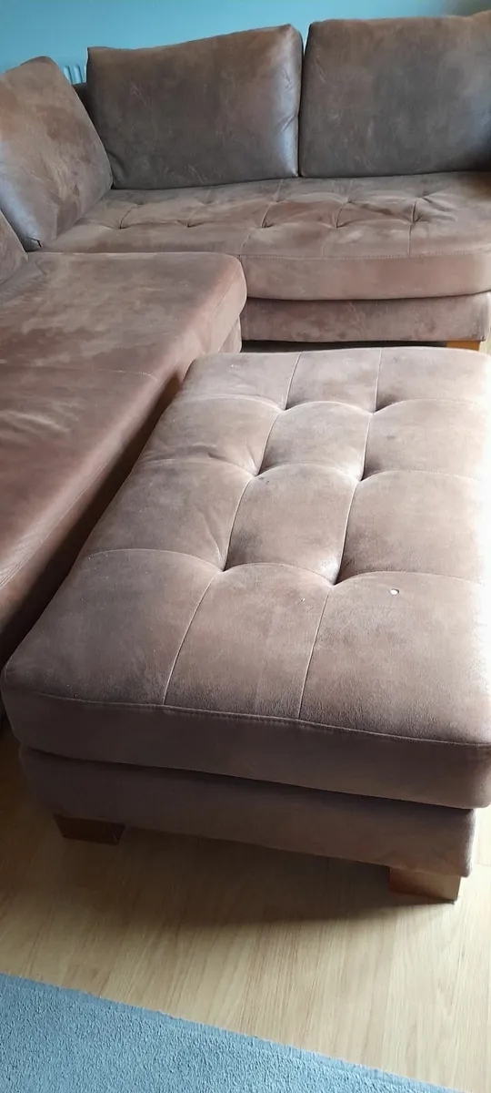 L shaped couch - Image 4