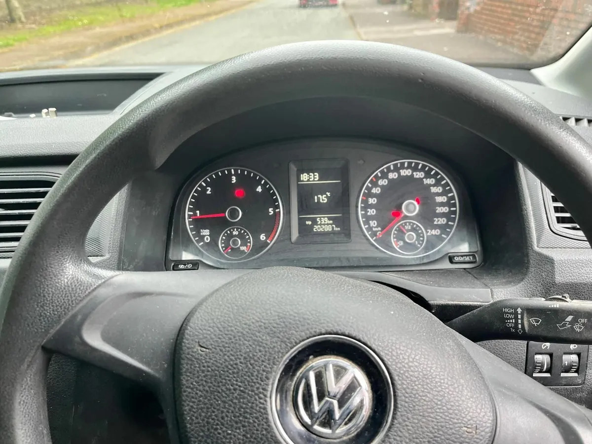 Volkswagen Caddy Maxi 2017 - Image 4