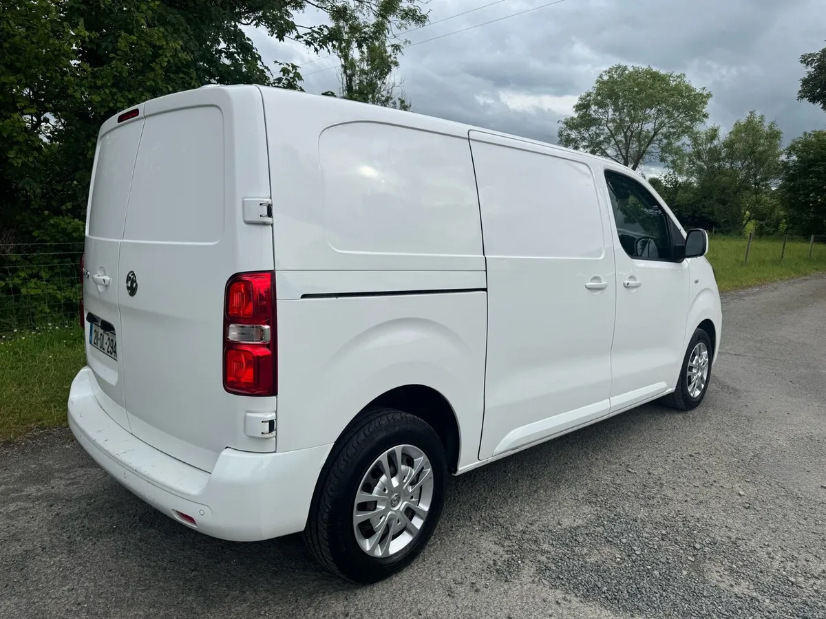 2021 Vauxhall vivaro sportive - Image 4