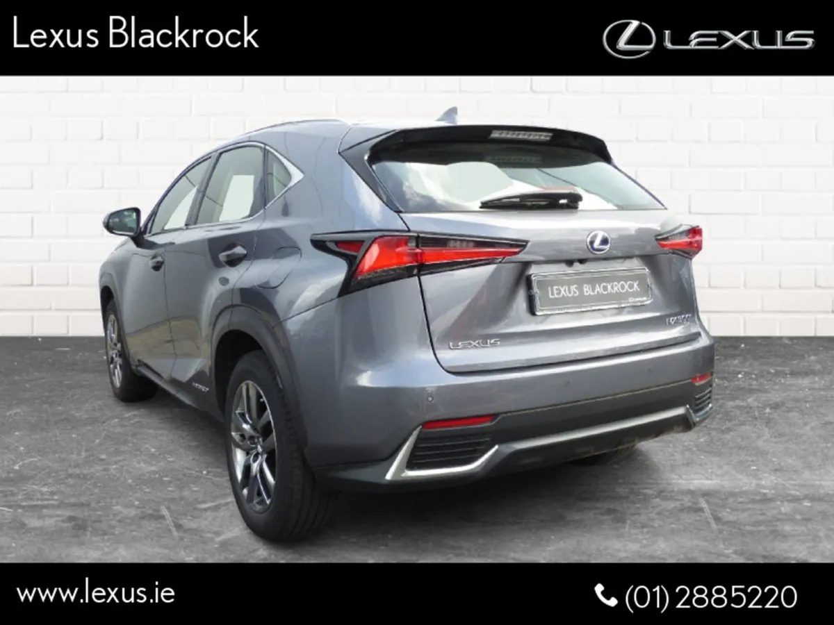 Lexus NX 300h Hybrid Dynamic FWD - Image 4