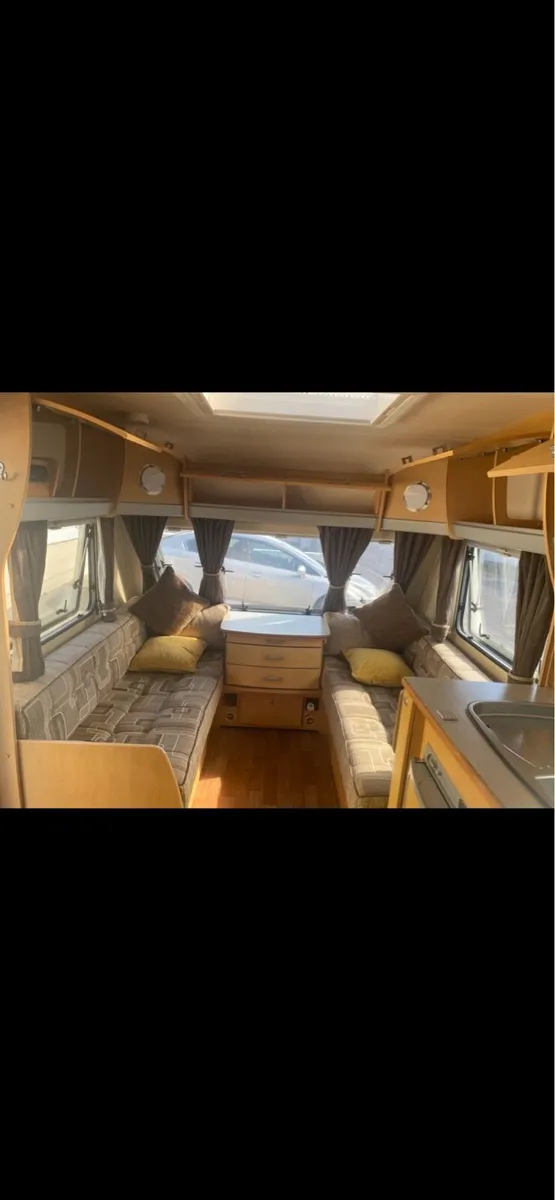Caravan - Image 3