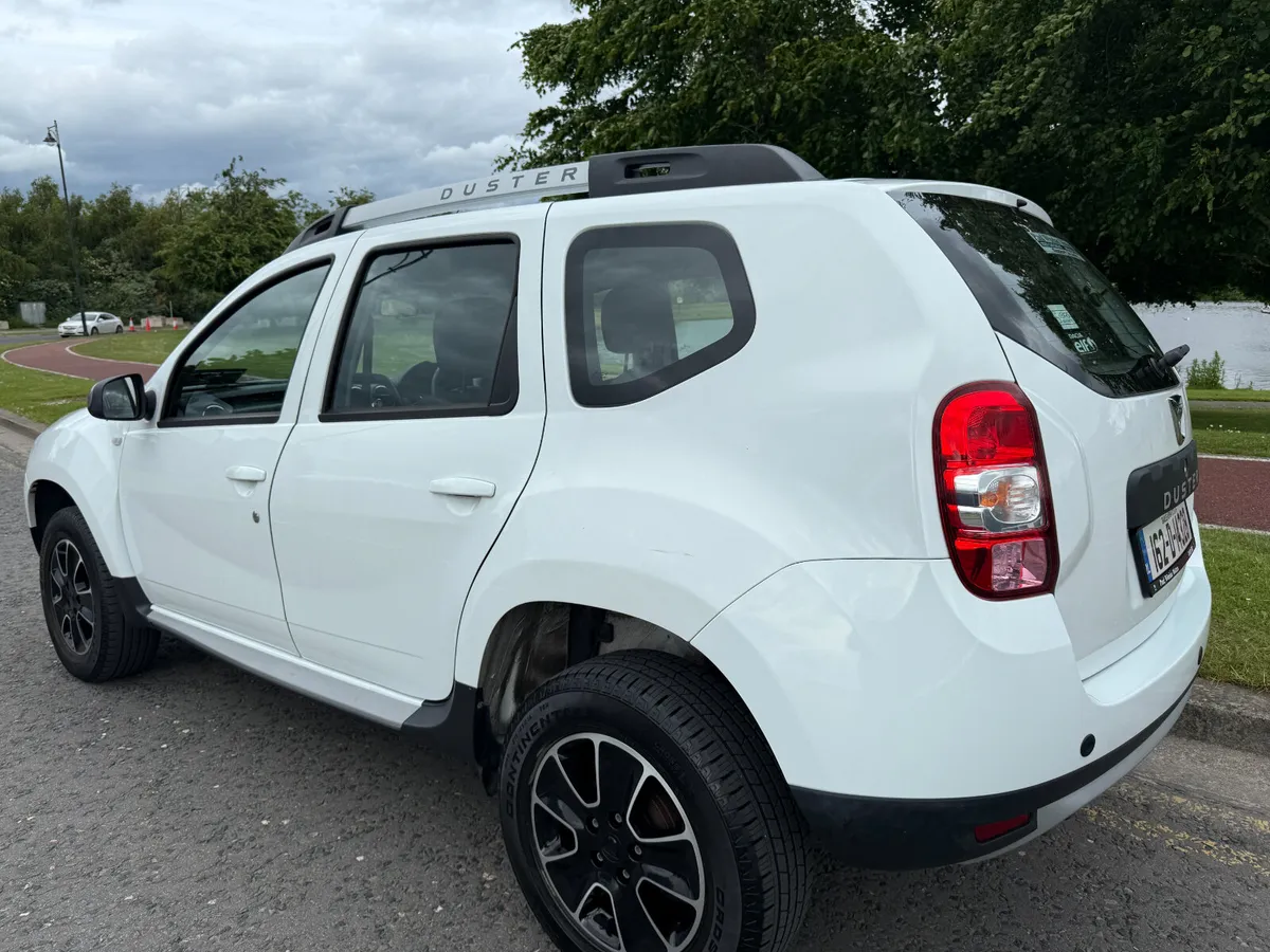ONE OWNER PRESTIGE MODEL WITH ONLY 23K MILES - Image 4
