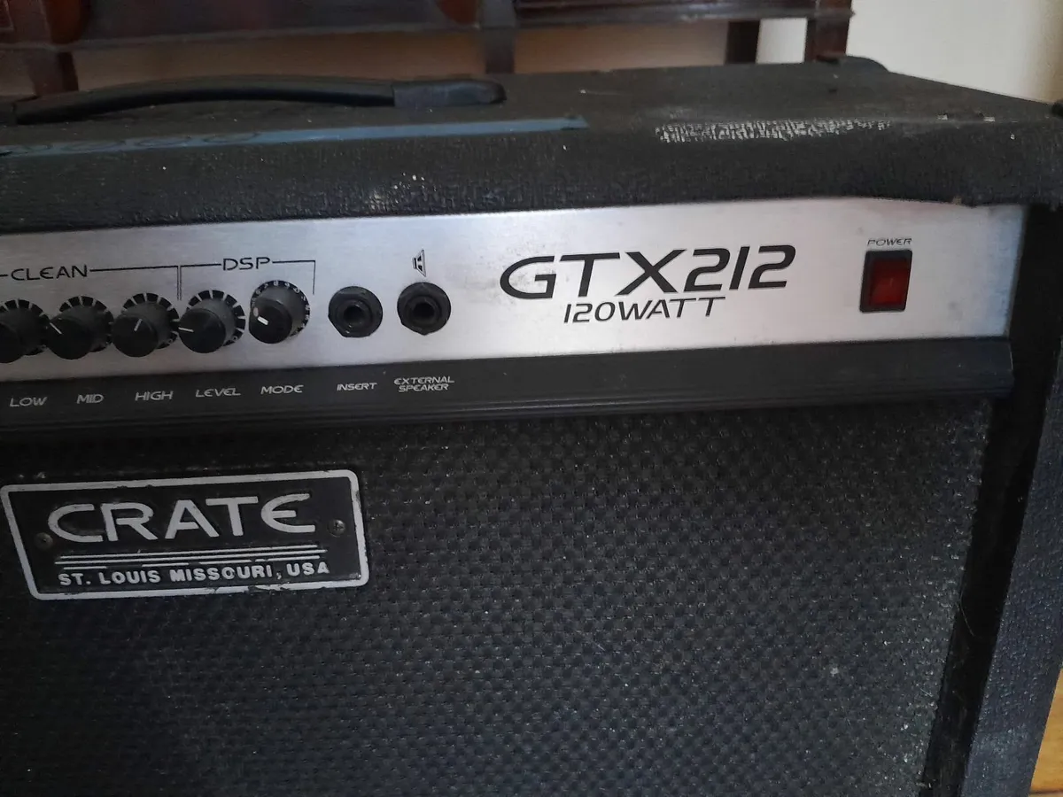 Crate amp wth pedal - Image 1