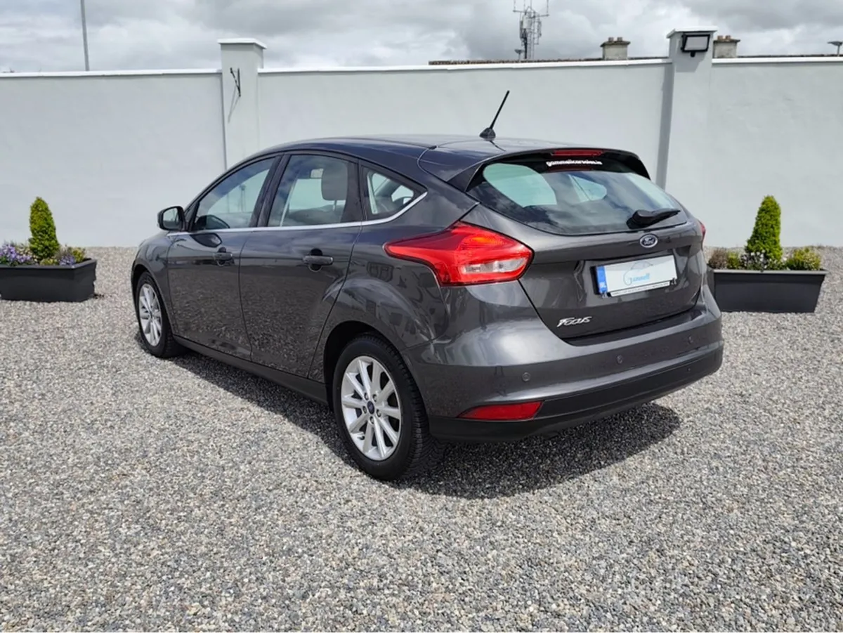 Ford Focus Low Miles Titanium Tdci - Image 4