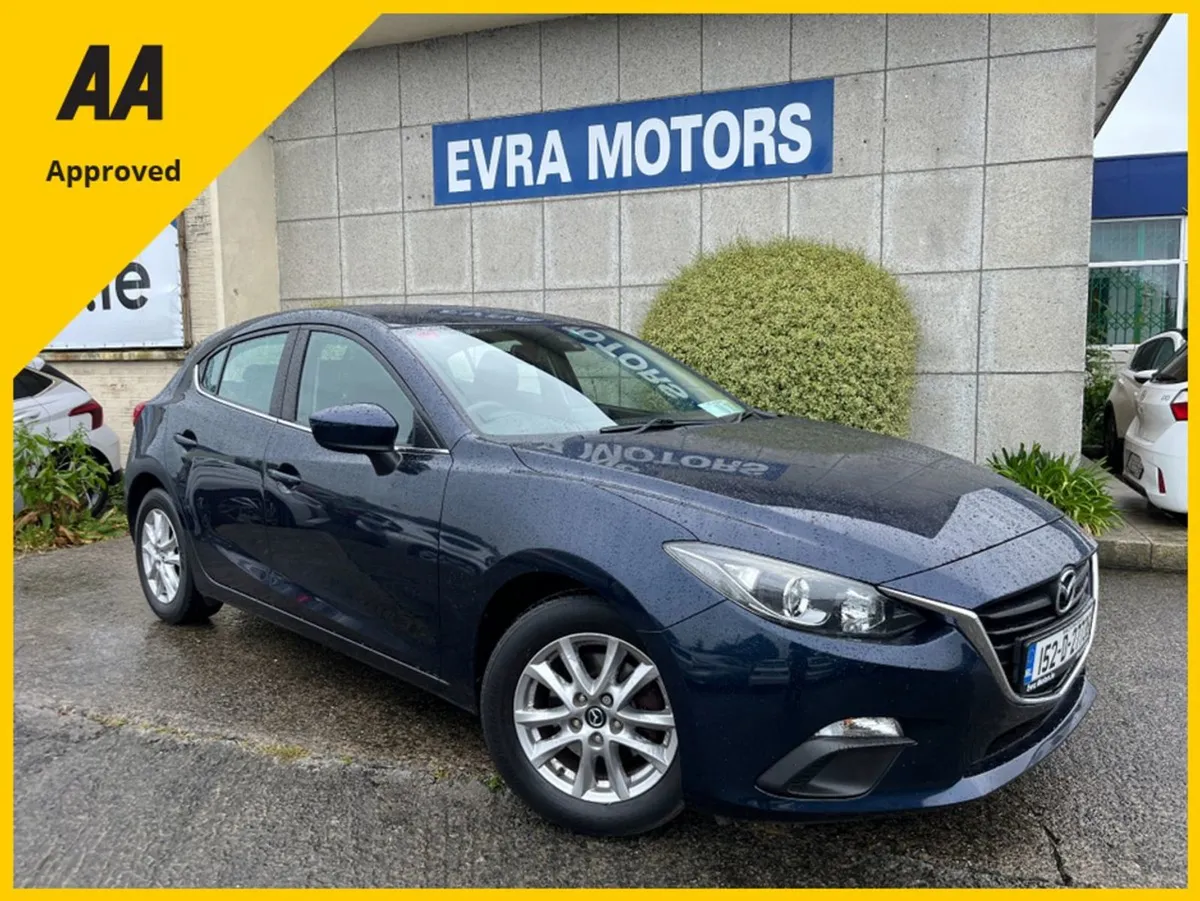 Mazda 3 SE 2.0 Petrol //sat Nav//low Miles// - Image 1