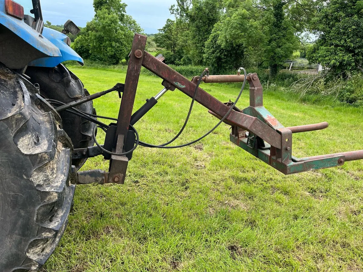 Back end loader - Image 2
