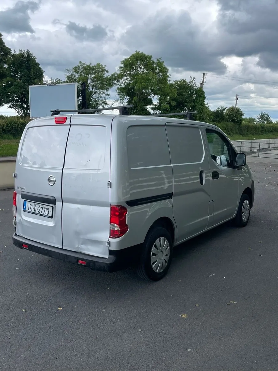 2017 Nissian Nv200 DOE 09/26 TAX 09//25 - Image 3