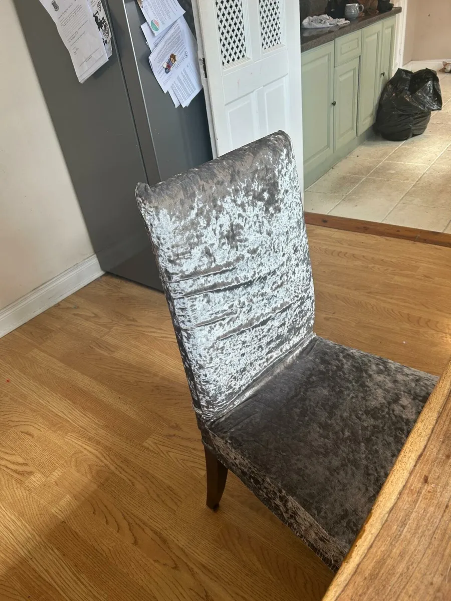 Chair covers - Image 1
