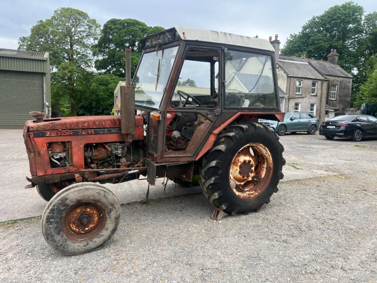 Zetor 7211 - Image 2
