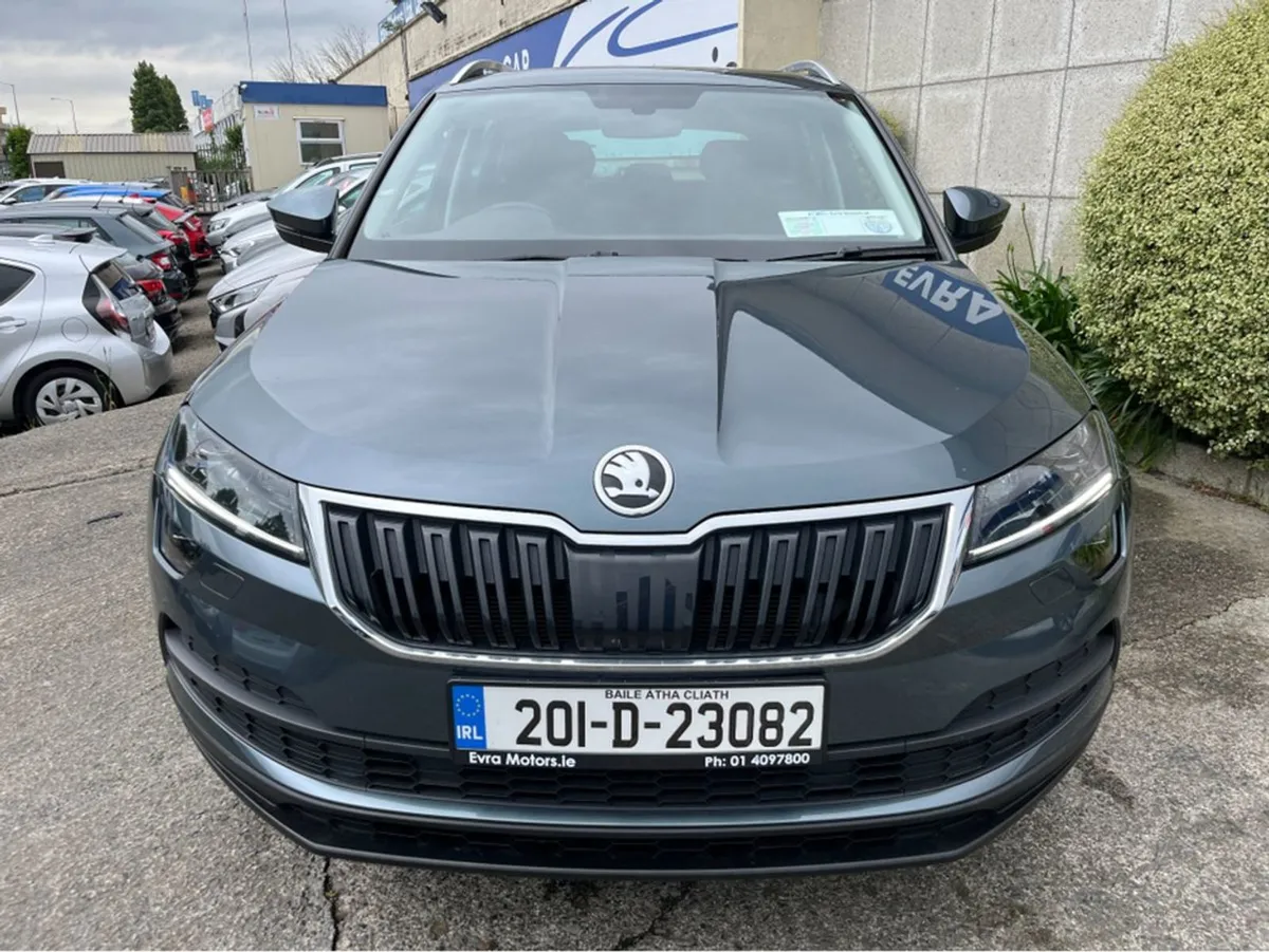 Skoda Karoq Style 1.5 TSI 150HP //high Spec//sat - Image 3
