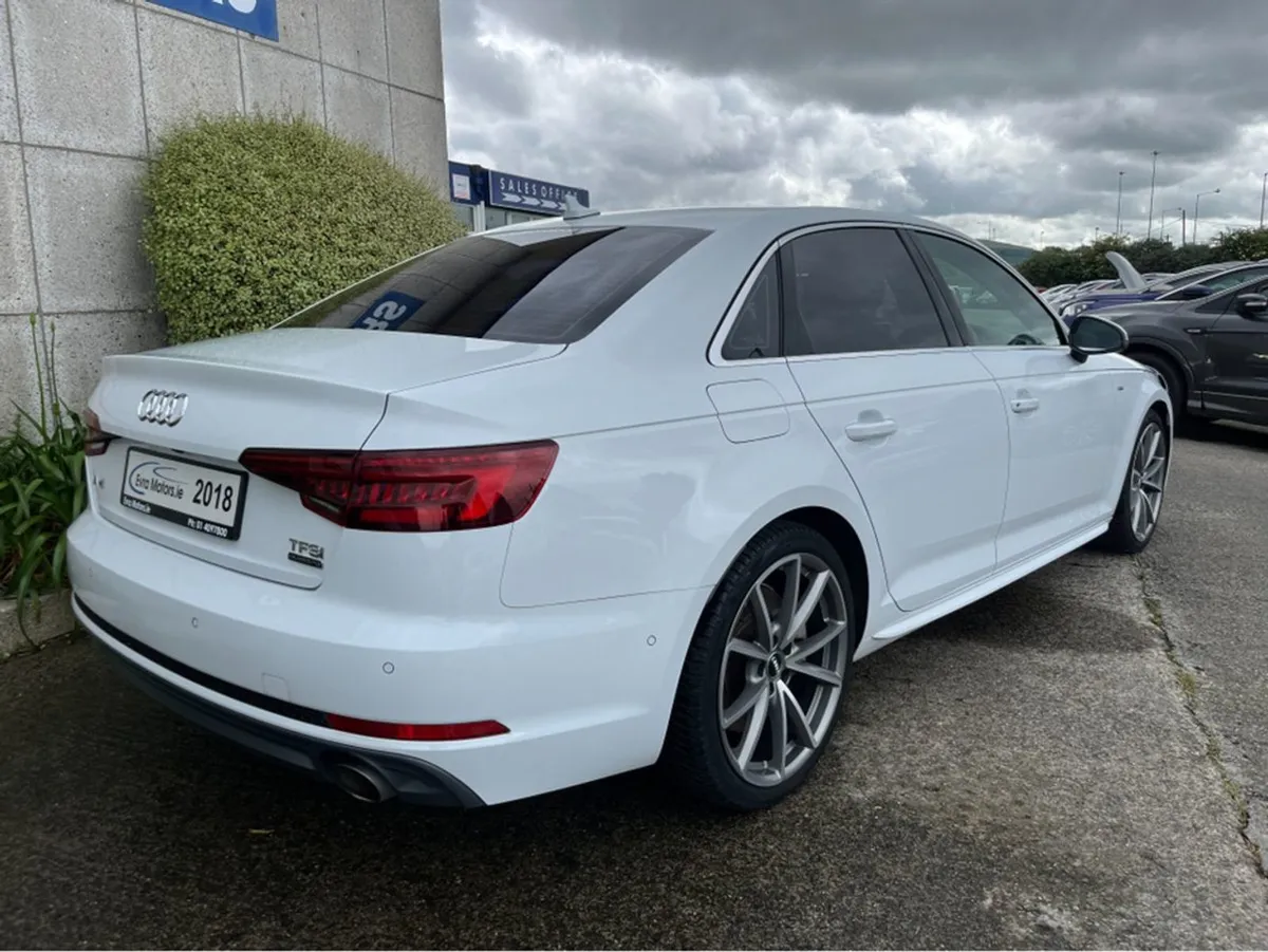 Audi A4 S-line Quattro 250BHP 2.0 Petrol //massiv - Image 4