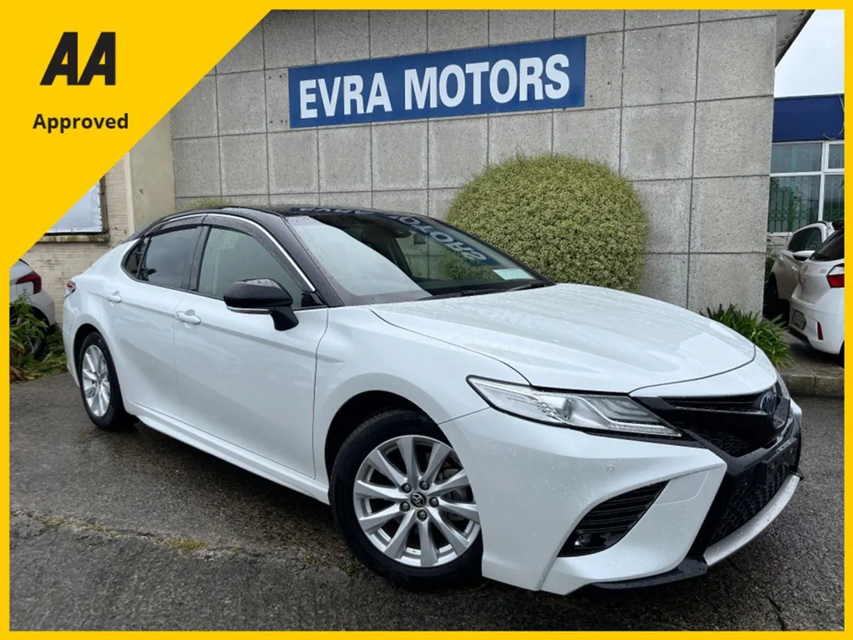 Toyota Camry Automatic Hybrid 2.5 Petrol //high S - Image 1
