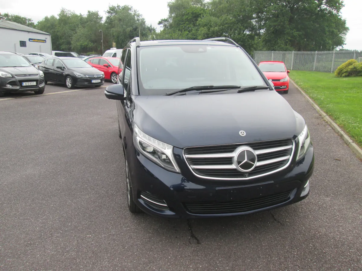 2018 mercedes v class - Image 1