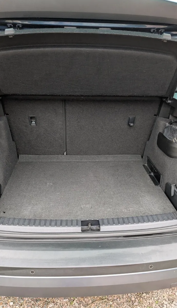 2018 Skoda Karoq DSG Automatic - Image 2