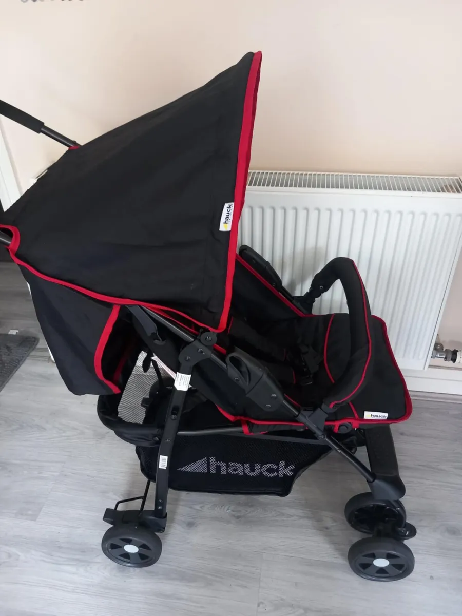 Hauck baby's buggy. - Image 1