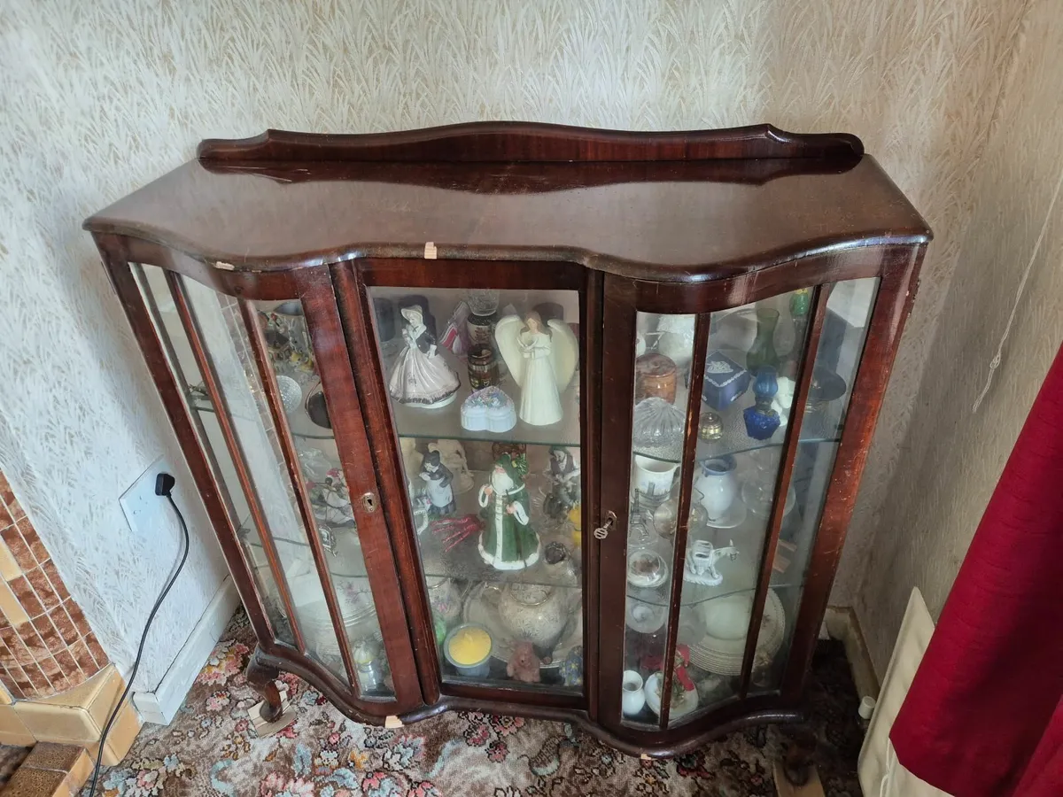 China cabinet