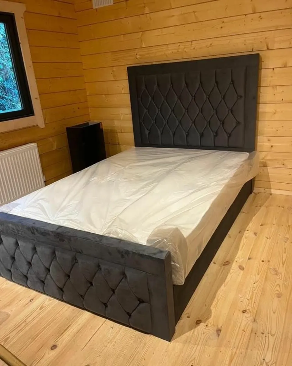 New Ottoman Storage Bed Double 4ft Bed King Bed - Image 1