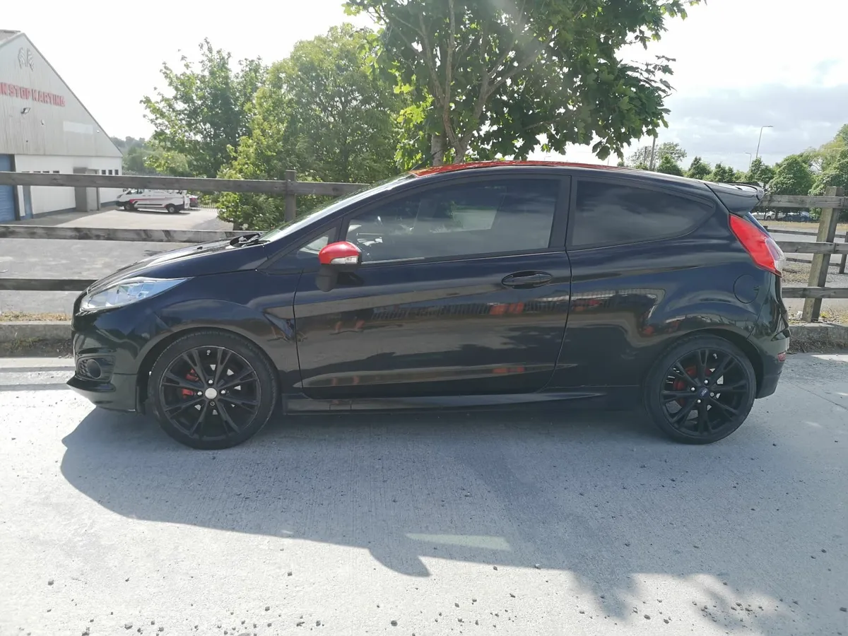 Ford Fiesta 2015 1.0 Zetec S Black NCT 01/27 - Image 2