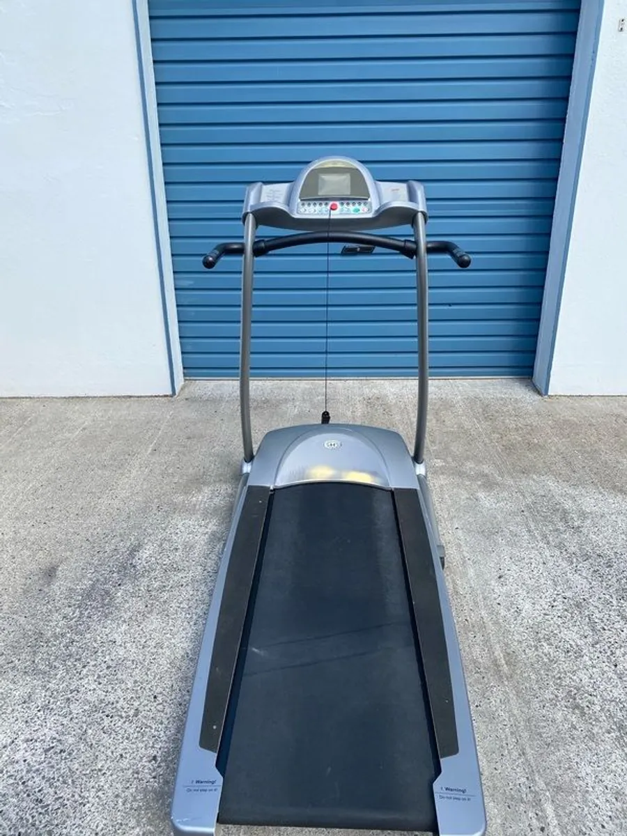 Horizon Treadmill - Image 4